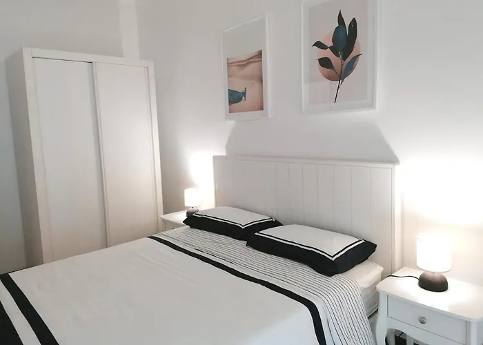 B In 公寓 卡米尼亚